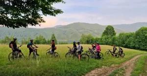 U źródeł potoku Mraźnica. Zapraszamy na ciekawą wycieczkę e-MTB